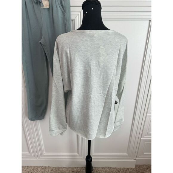 Hem & Thread Gray and Green Camo Lounge Set - Picture 4 of 8